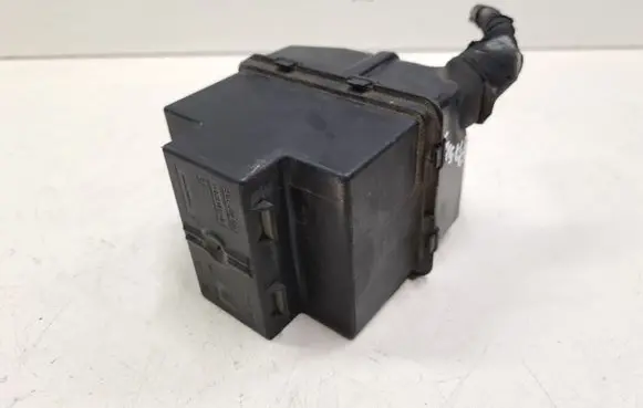 Volkswagen PASSAT B6 Fuse module 1K0937311C