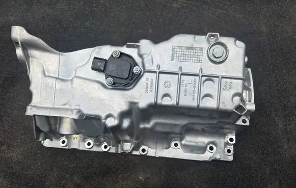 BMW X3 G01 Oil sump 8580124