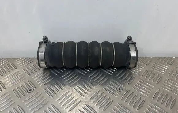 Audi A8 S8 D3 4E Intercooler hose/pipe 4E0145709A