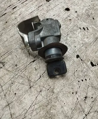 Opel Astra F Ignition lock 90069214 90069215