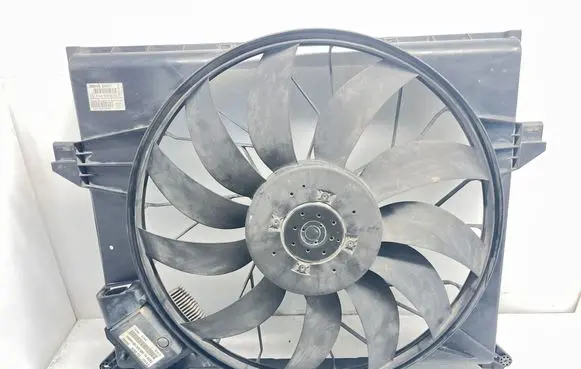 Mercedes-Benz ML W164 Electric radiator cooling fan A1645000093