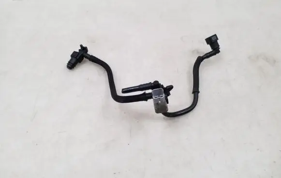 Brake vacuum hose/pipe