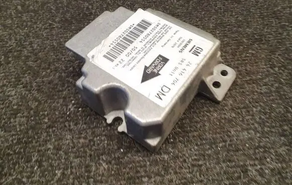 Opel Zafira A Airbag control unit/module 24416704DM 5WK42978