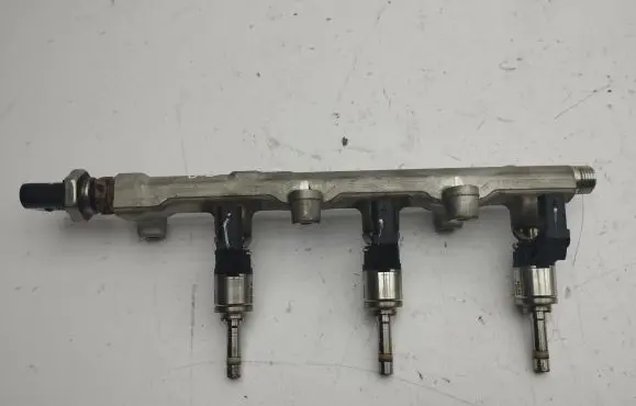 Volkswagen T-Roc Fuel injectors set 04E906036 04C133320G