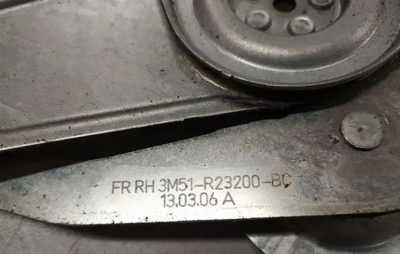 Ford Focus C-MAX Front window lifting mechanism without motor 3M51R23200BC