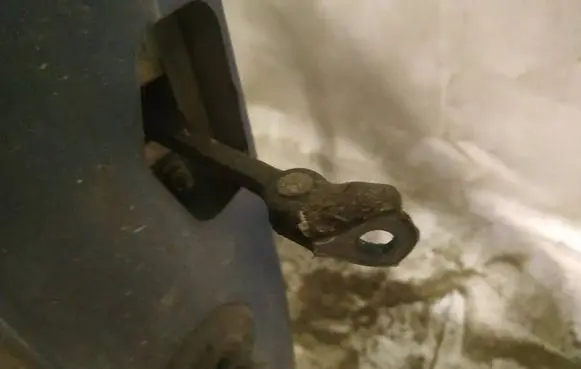 Citroen Berlingo Front door check strap stopper 