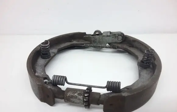 Mercedes-Benz E C207 W207 Handbrake/parking brake pads 