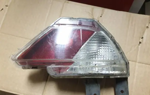 Toyota RAV 4 (XA40) Rear fog light 8148042060