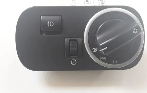 Land Rover Discovery 4 - LR4 Light switch AH2213A024BB