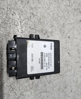 Mercedes-Benz Sprinter W901 W902 W903 W904 Door central lock control unit/module 410215010001 A0004461019