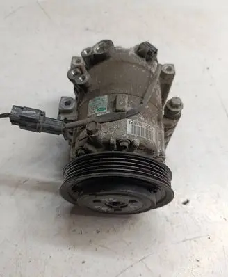 Hyundai i30 Air conditioning (A/C) compressor (pump) F500JDCCE10T9 F500JDCCE10