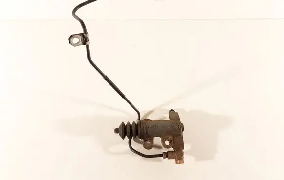 Clutch slave cylinder