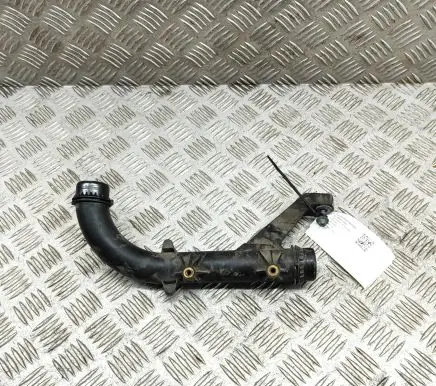 Mercedes-Benz C W205 Engine coolant pipe/hose A6542031302