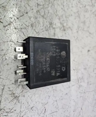 Volkswagen Golf IV Other relay 4B0955531A 72WA401