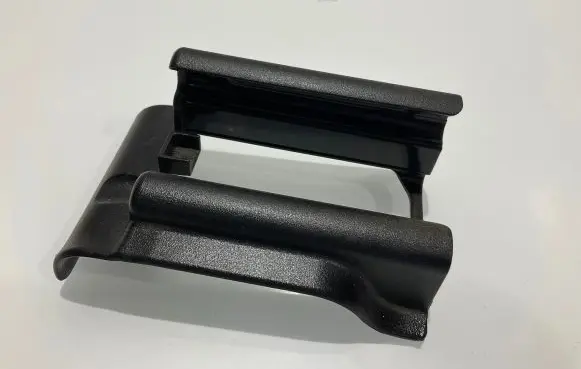 Mercedes-Benz E W211 Front passenger seat rail trim 2118192420 020902
