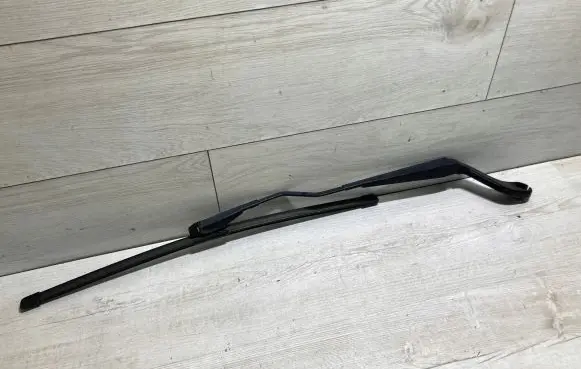 Ford Ecosport Front wiper blade arm cn1517c495ac