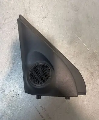Mitsubishi Outlander Front door speaker 7221B587
