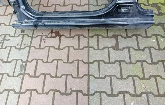 Skoda Octavia Mk2 (1Z) Sill