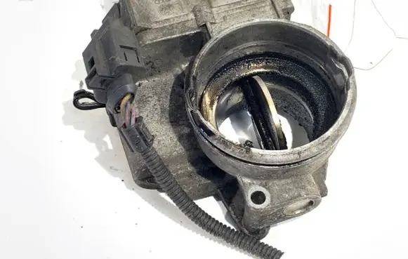 Skoda Octavia Mk2 (1Z) Engine shut-off valve 03G128063C