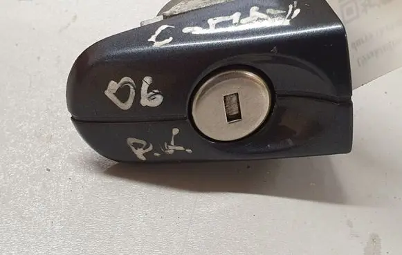 Ford Focus C-MAX Front door lock (next to the handle) 3M5AR21990A