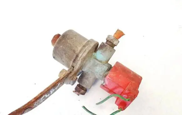 Mercedes-Benz ML W163 Valve vacuum 