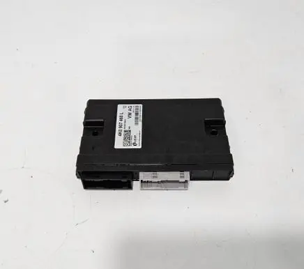 Porsche Cayenne (9Y0 9Y3) Gateway control module 4K0907468C 4K0907468L 4K0907468