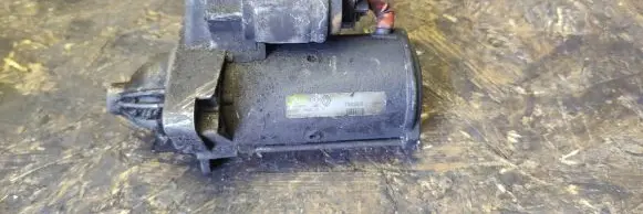 Renault Trafic II (X83) Starter motor 8200628430