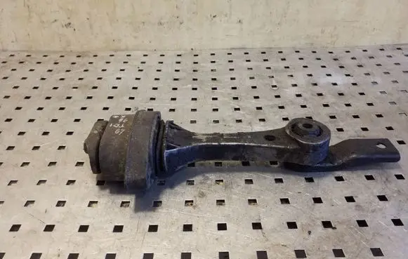 Volkswagen Golf IV Engine mount bracket 1J0199851
