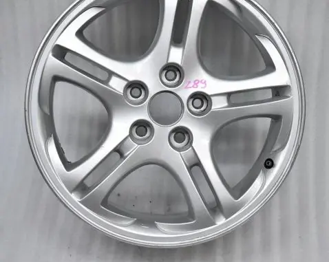 Hyundai Coupe R17 alloy rim 