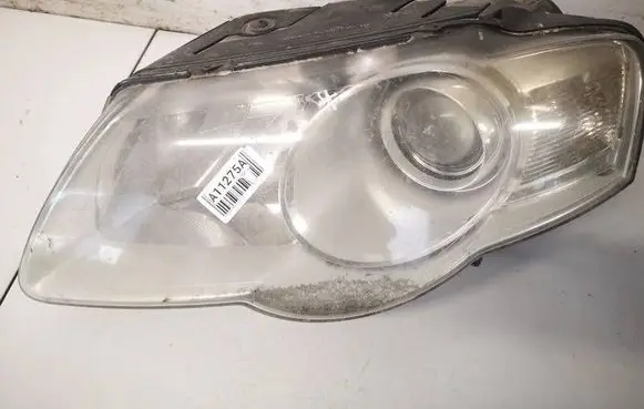 Volkswagen PASSAT B6 Headlight/headlamp 3C0941005M