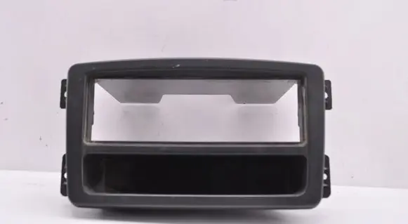 Mercedes-Benz Vito Viano W639 Radio/GPS head unit trim A6396800591