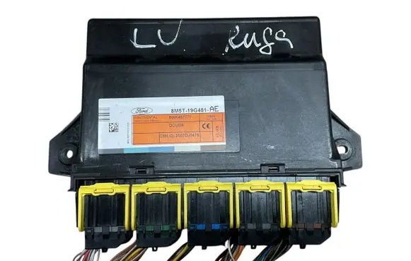 Ford Kuga I Comfort/convenience module 8M5T19G481AE 2007DJ0476 5WK48777I
