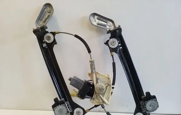 Maserati Ghibli Rear door window regulator with motor 670004635