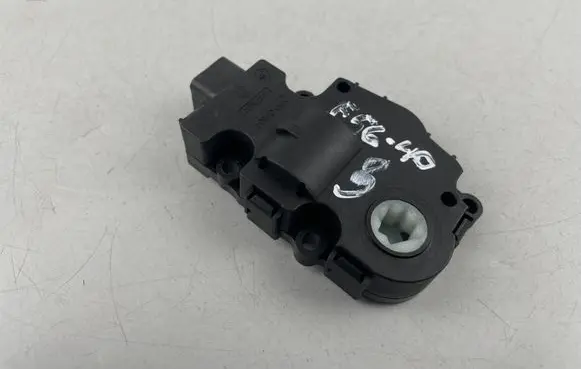 Mini One - Cooper F56 F55 Air flap motor/actuator CZ1139301400