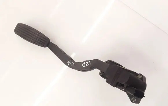 Alfa Romeo 147 Accelerator throttle pedal 0281002380