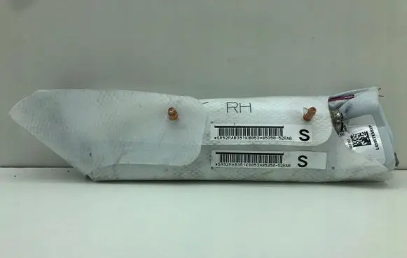 Suzuki Swift IV Seat airbag 