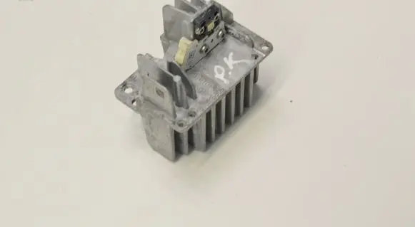 Mercedes-Benz C W205 LED ballast control module 1305715303
