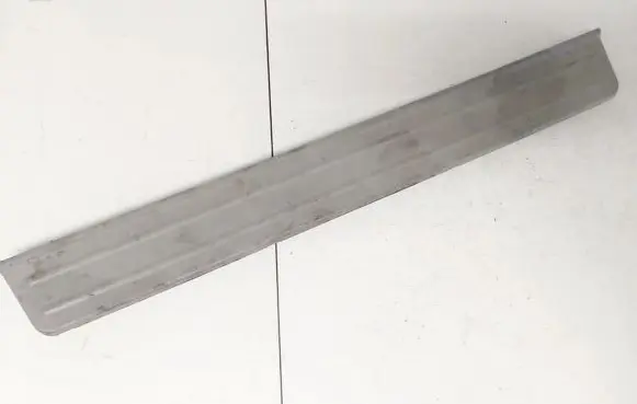 Hyundai Tucson JM Front sill trim cover 858732E000 85873-2E000