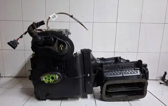 Skoda Roomster (5J) Interior heater climate box assembly 5J1820003JK N0033097 Y276500728S