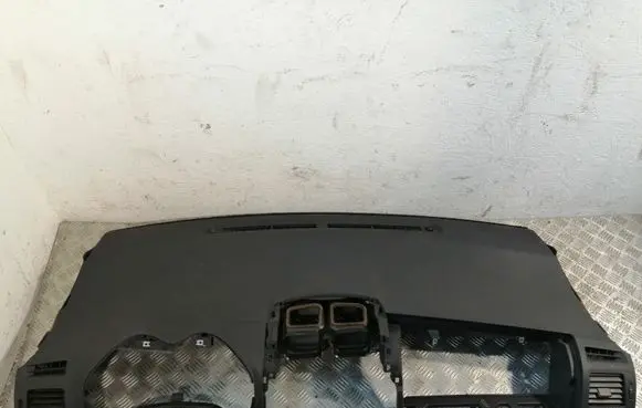 Toyota Auris 150 Dashboard 5530202170B1 5530202070B1