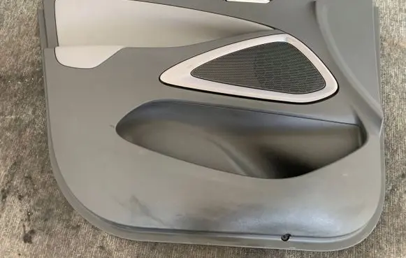 Opel Crossland X Front door card panel trim