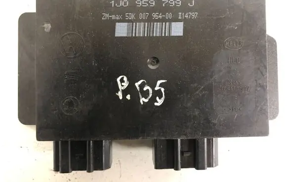 Volkswagen PASSAT B5 Comfort/convenience module 1C0959799J