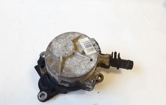 Renault Master III Vacuum pump 8200902378