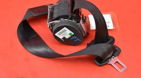 Audi Q7 4L Front seatbelt 4L0857806G