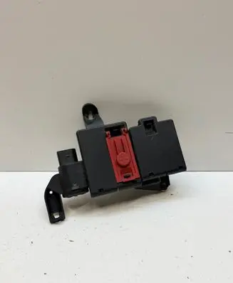 Porsche Cayenne (9Y0 9Y3) Current control relay 4M0941823A