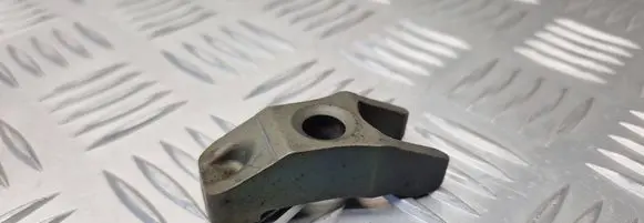 Volvo S80 Fuel Injector clamp holder 