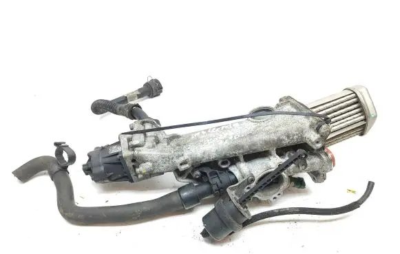Opel Insignia A EGR valve 55566052