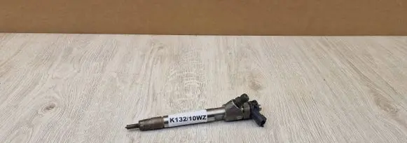 Jeep Cherokee Fuel injector 35062015F