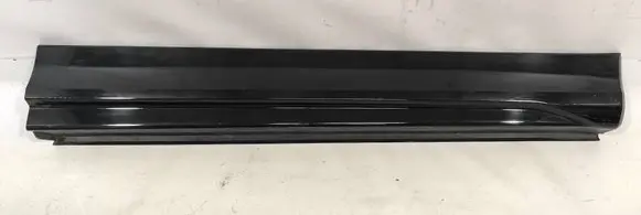 Mitsubishi Eclipse Cross Front door trim (molding) 5727A726