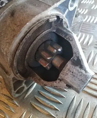 Mazda 323 F Starter motor
